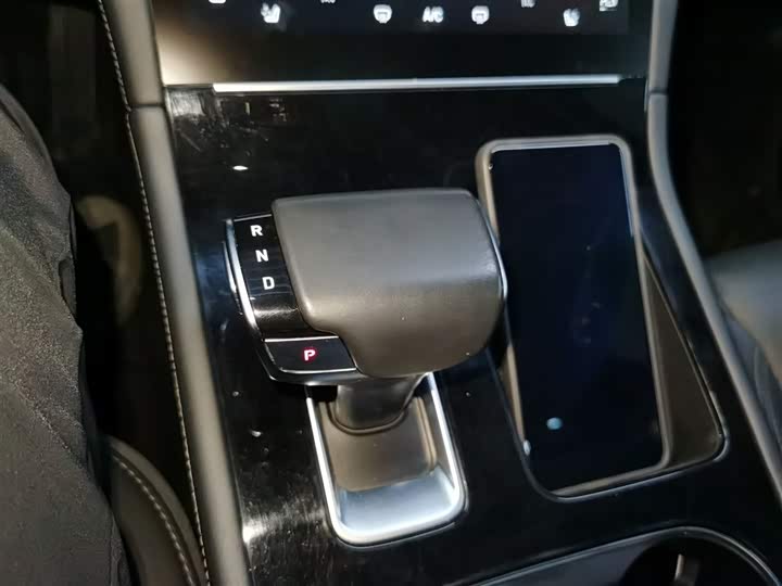 Фото 14 - LiXiang One