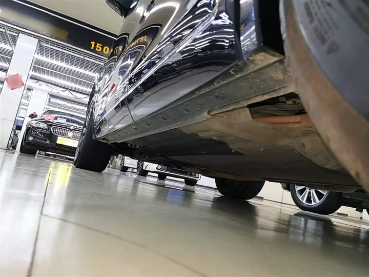 Фото 22 - LiXiang One