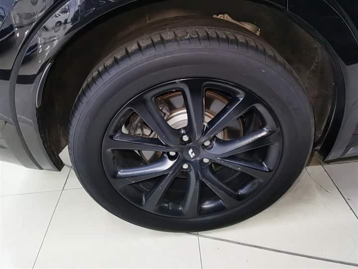 Фото 30 - LiXiang One