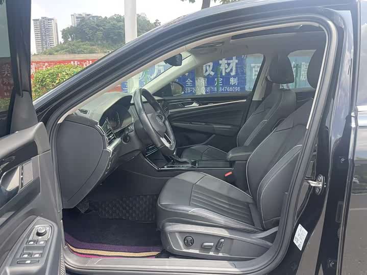 Фото 4 - Volkswagen Passat