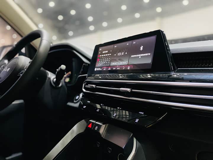 Фото 13 - Kia Sportage GT-line