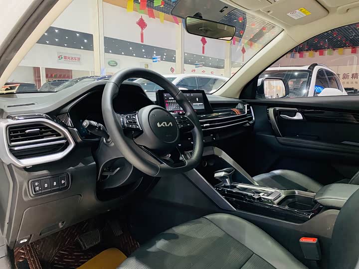 Фото 6 - Kia Sportage GT-line