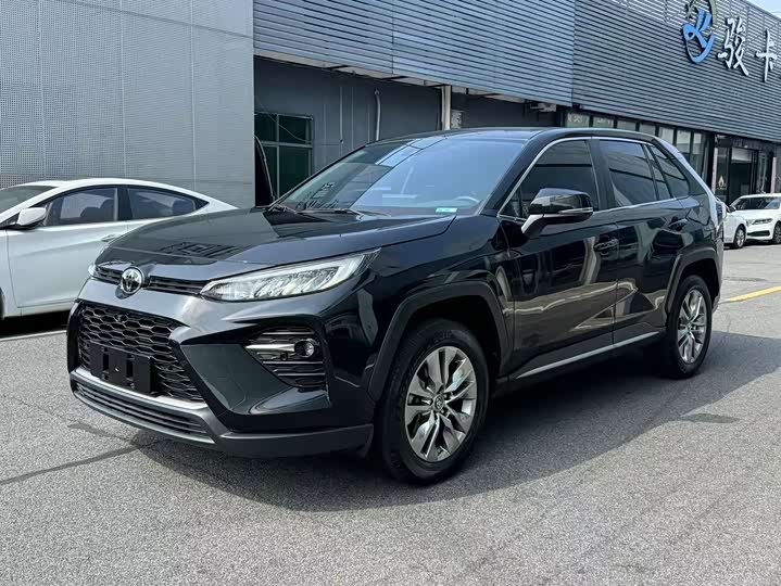 Фото 1 - Toyota Wildlander