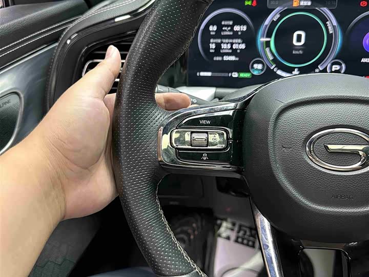 Фото 14 - GAC Trumpchi GS8