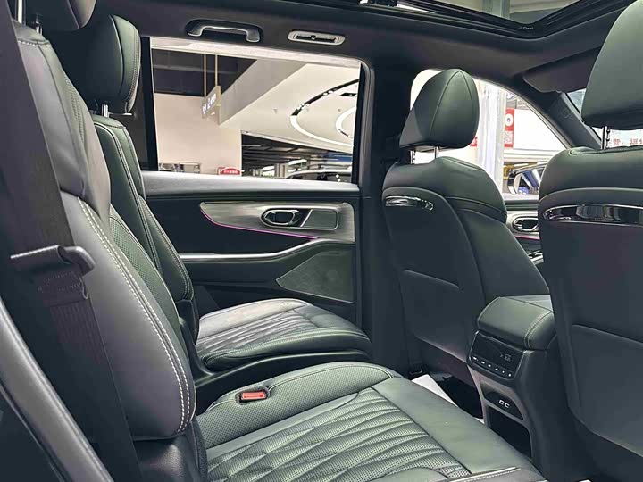 Фото 26 - GAC Trumpchi GS8