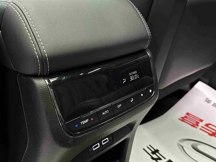 Фото 33 - GAC Trumpchi GS8