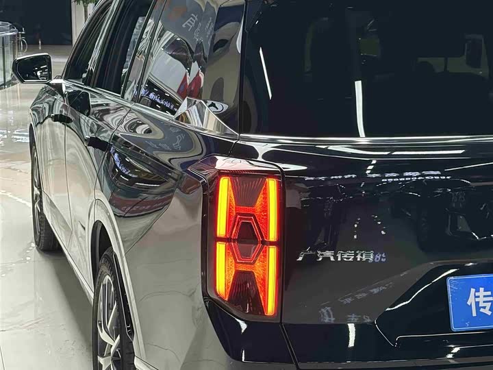 Фото 8 - GAC Trumpchi GS8