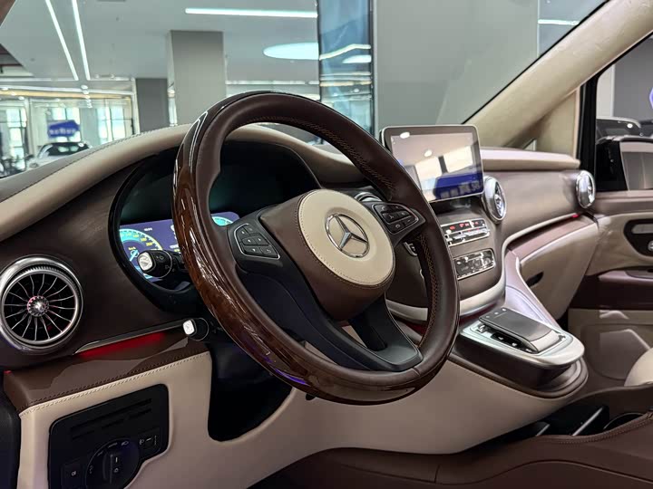 Фото 5 - Mercedes-Benz Vito