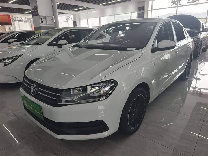 Фото 1 - Volkswagen Santana