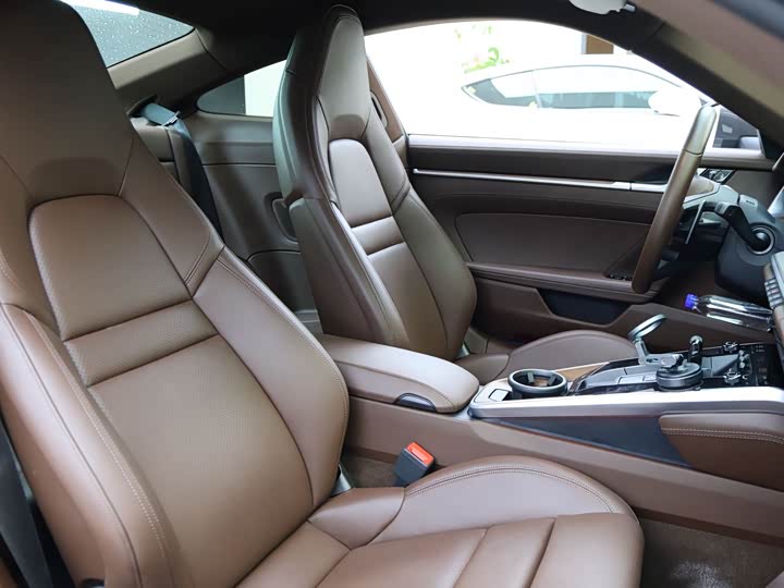 Фото 10 - Porsche 911