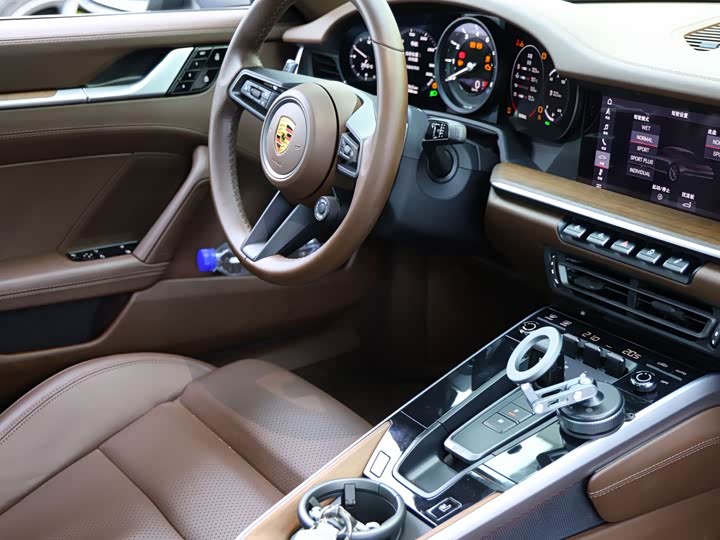 Фото 11 - Porsche 911