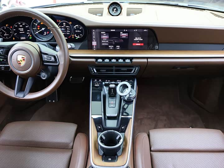 Фото 13 - Porsche 911