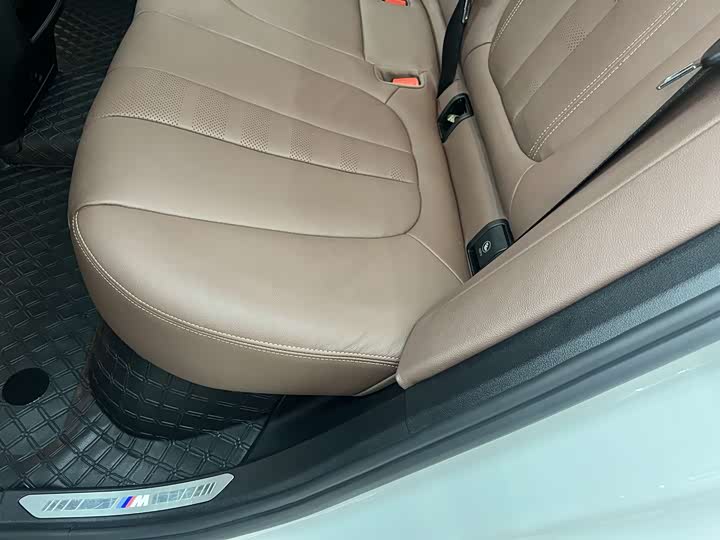 Фото 15 - BMW X5