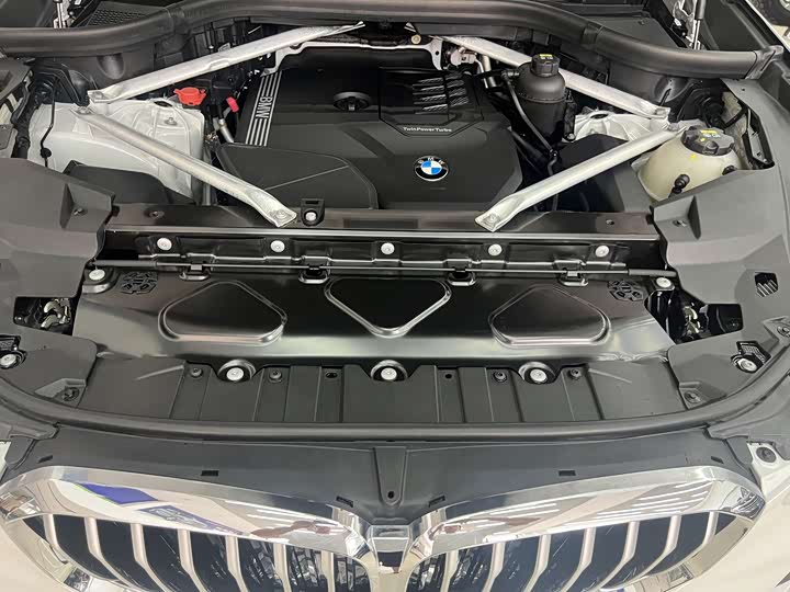 Фото 30 - BMW X5