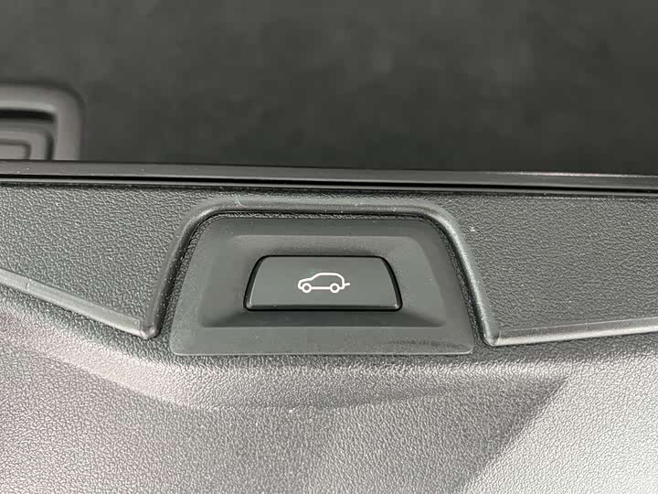 Фото 38 - BMW X5