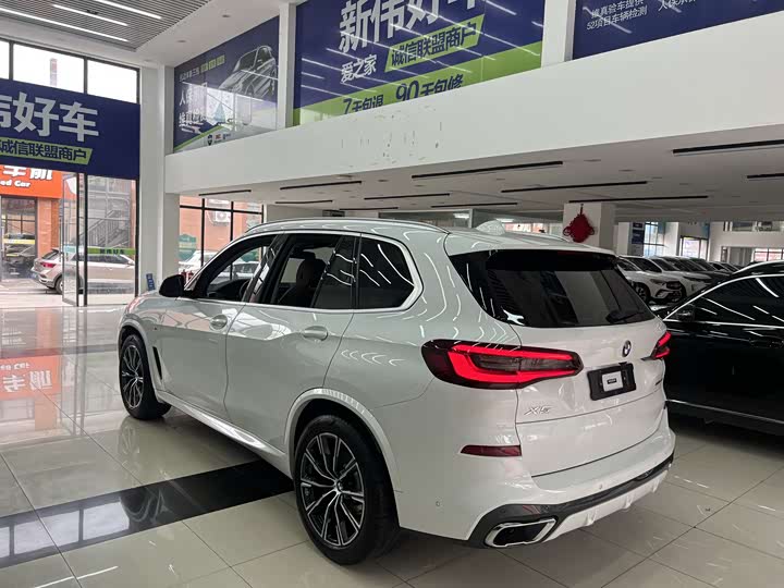 Фото 40 - BMW X5