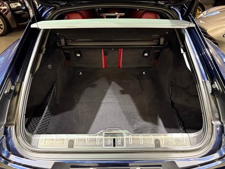 Фото 26 - Porsche Panamera