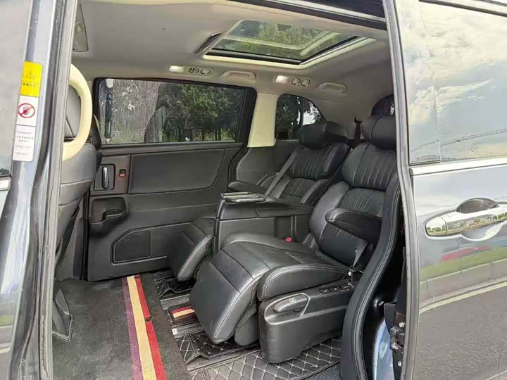 Фото 6 - Honda Odyssey