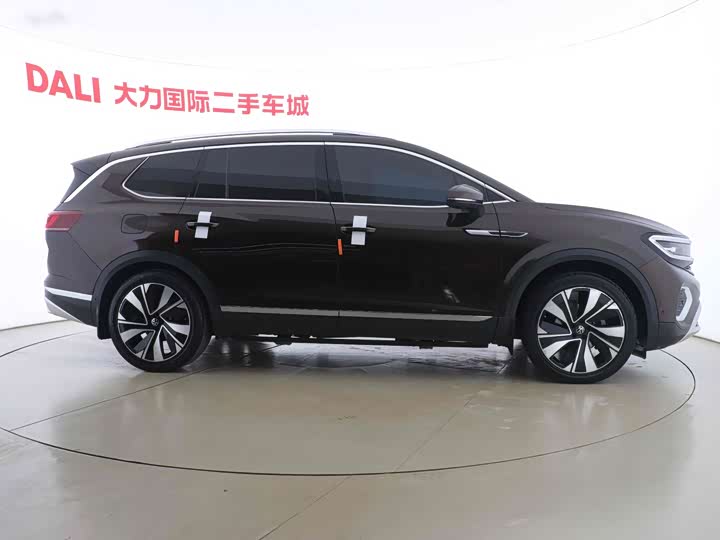 Фото 11 - Volkswagen Talagon