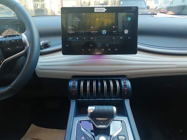 Фото 13 - BYD Yuan Plus