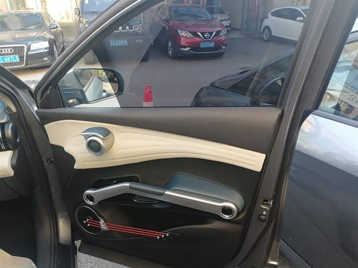 Фото 26 - BYD Yuan Plus