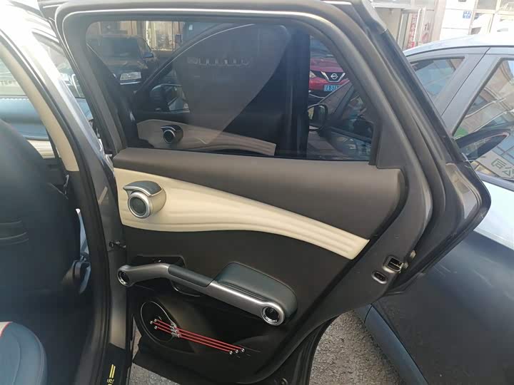 Фото 27 - BYD Yuan Plus