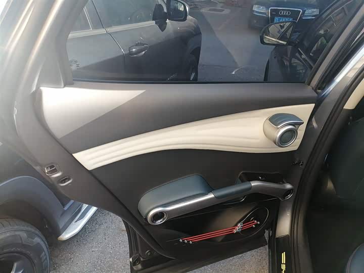 Фото 29 - BYD Yuan Plus