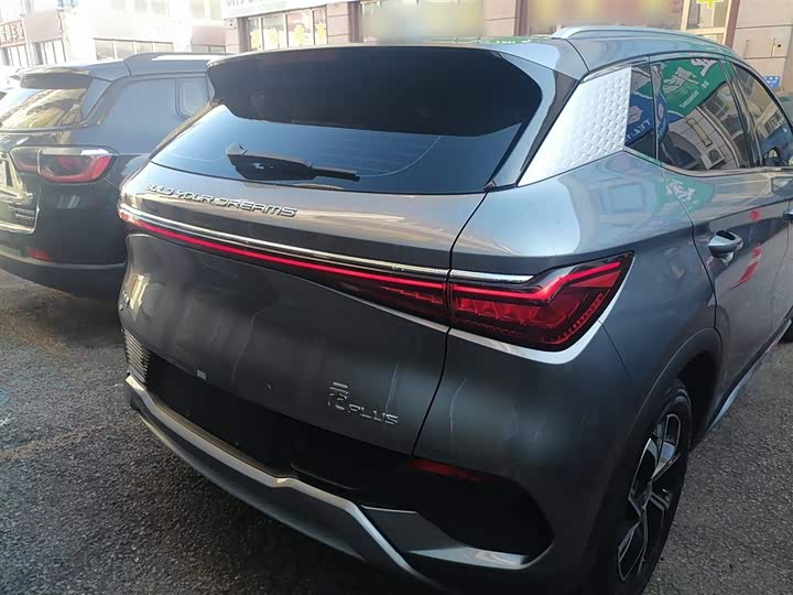 Фото 6 - BYD Yuan Plus