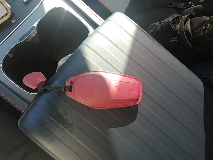 Фото 9 - BYD Yuan Plus