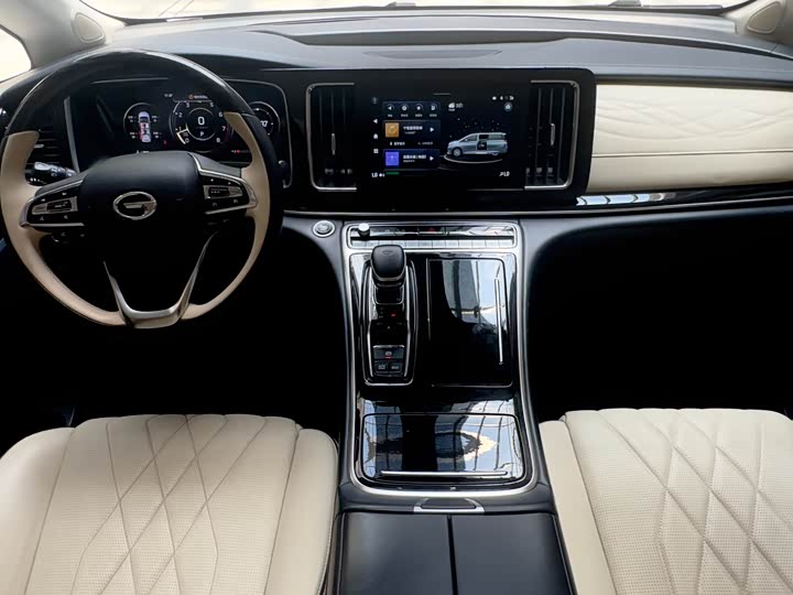 Фото 11 - GAC Trumpchi M8