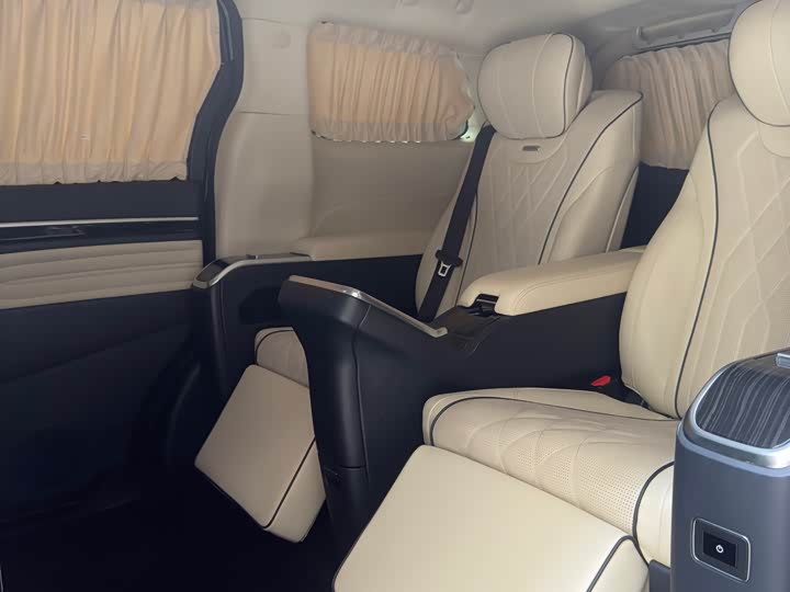 Фото 14 - GAC Trumpchi M8