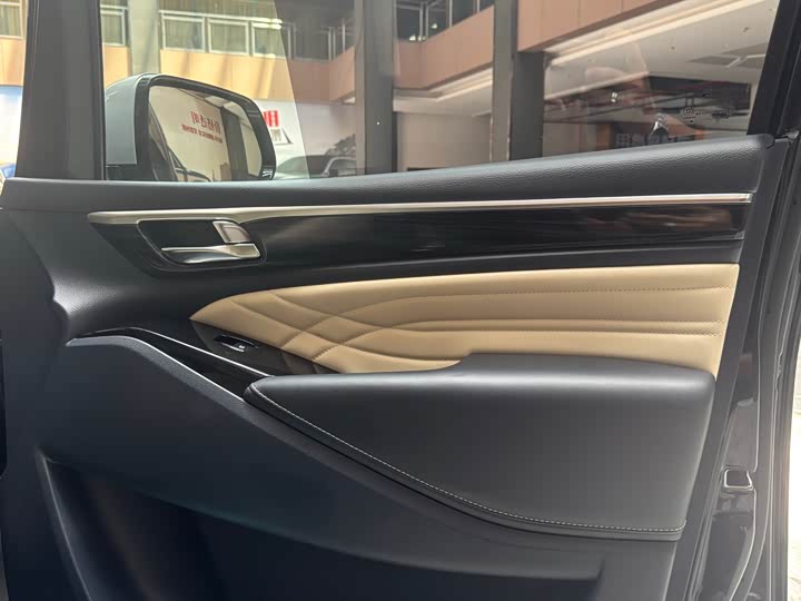 Фото 20 - GAC Trumpchi M8