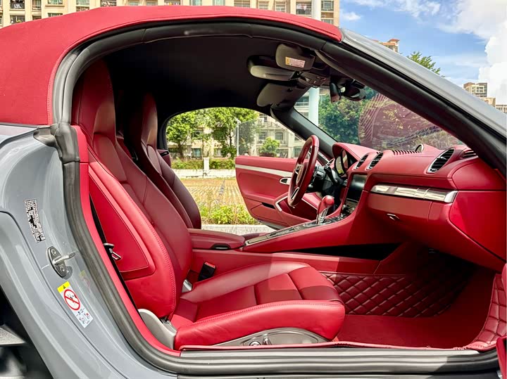 Фото 9 - Porsche 718