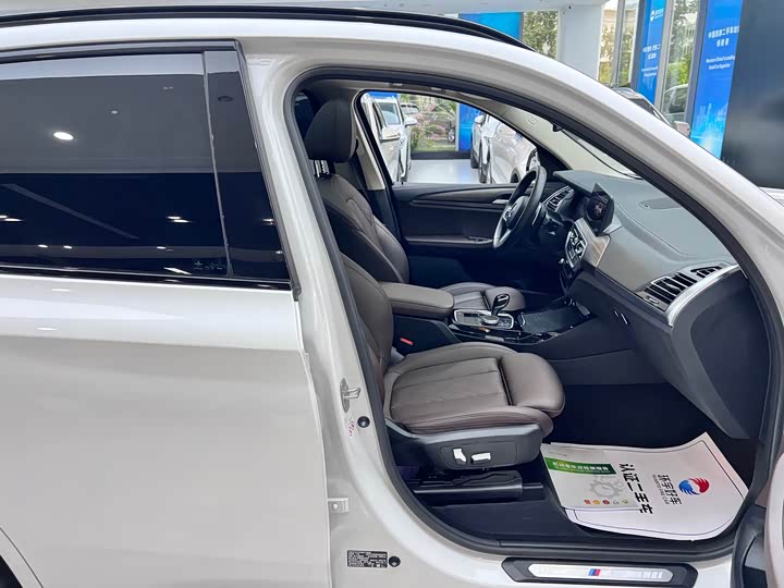 Фото 26 - BMW X3