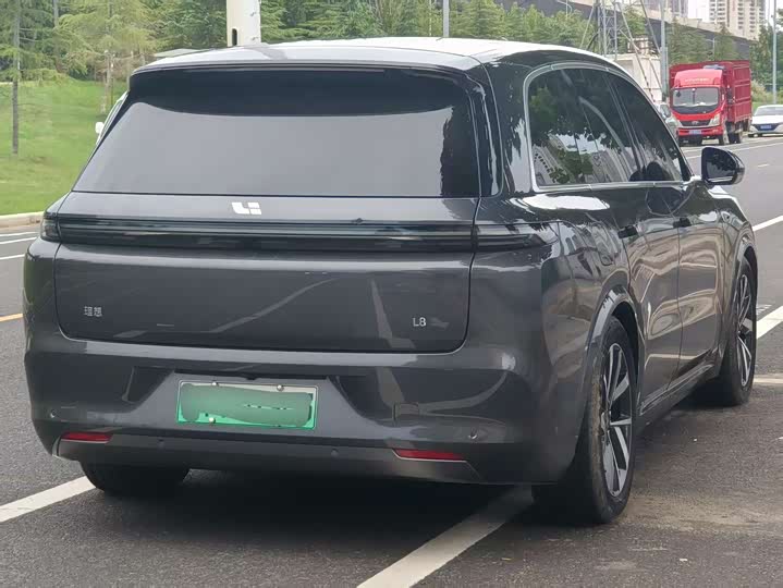 Фото 4 - LiXiang L8