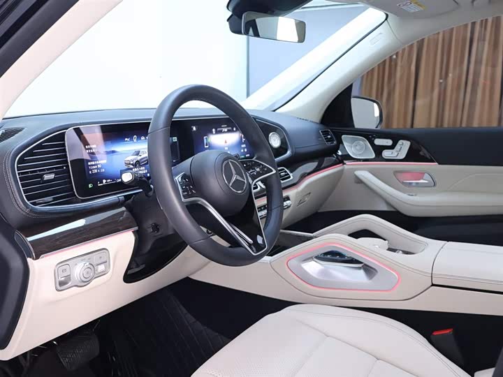 Фото 11 - Mercedes-Benz GLE-Class