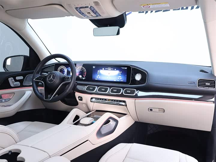 Фото 19 - Mercedes-Benz GLE-Class