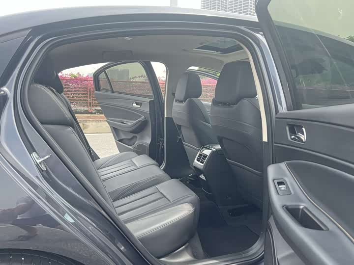 Фото 4 - Chery Omoda S5 (Arrizo 5 Plus)