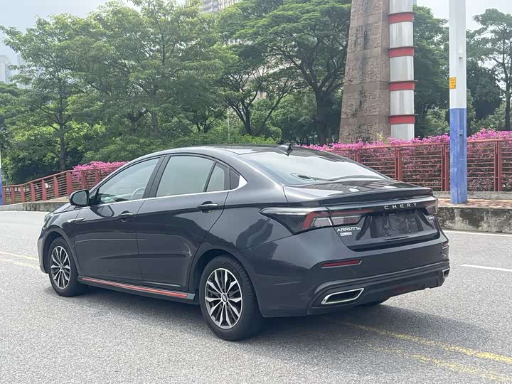 Фото 7 - Chery Omoda S5 (Arrizo 5 Plus)