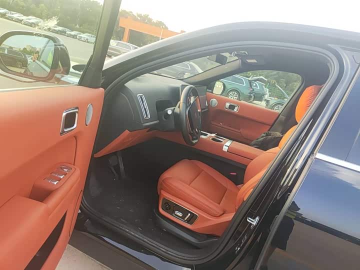 Фото 2 - LiXiang L7