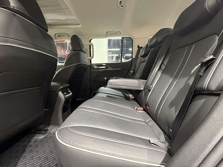 Фото 9 - Tank 300