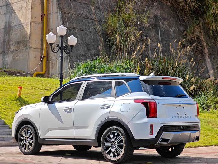 Фото 9 - Kia Sportage GT-line