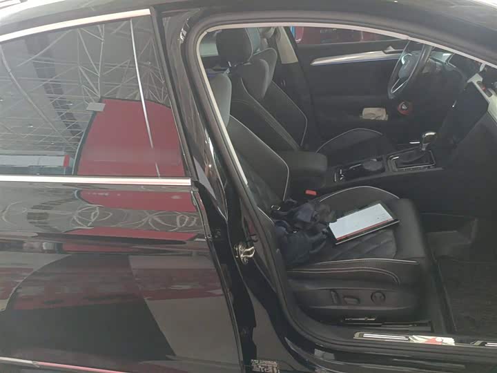 Фото 25 - Volkswagen Magotan GTE Hybrid