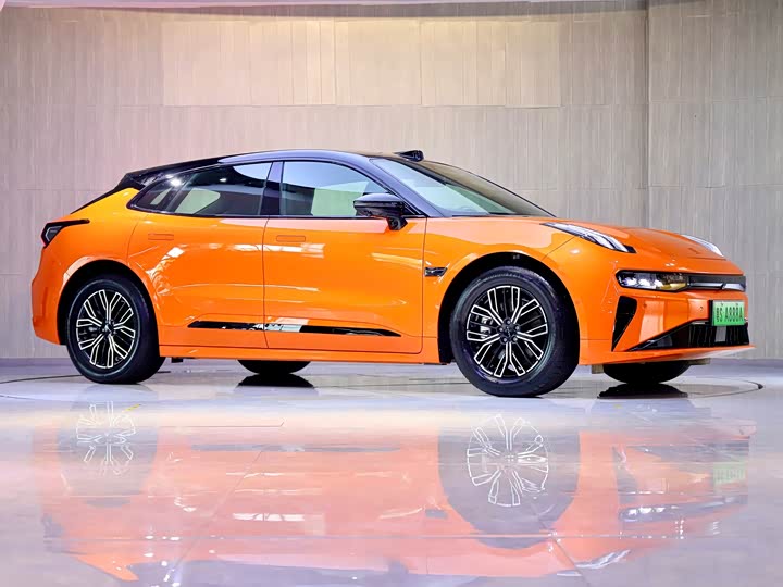 Фото 3 - Zeekr 001