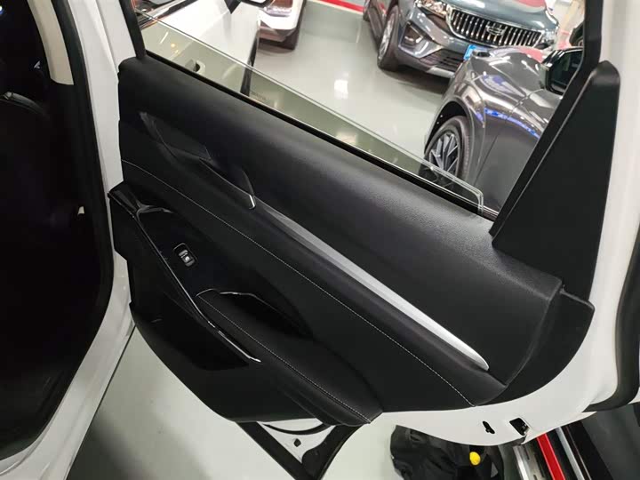 Фото 27 - Haval H6