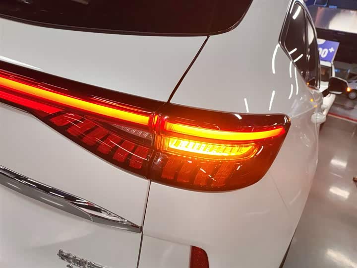 Фото 8 - Haval H6