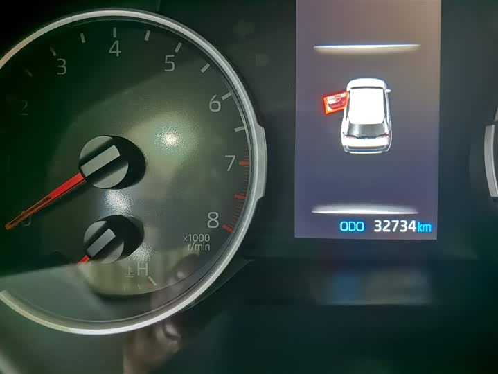 Фото 3 - Toyota Wildlander