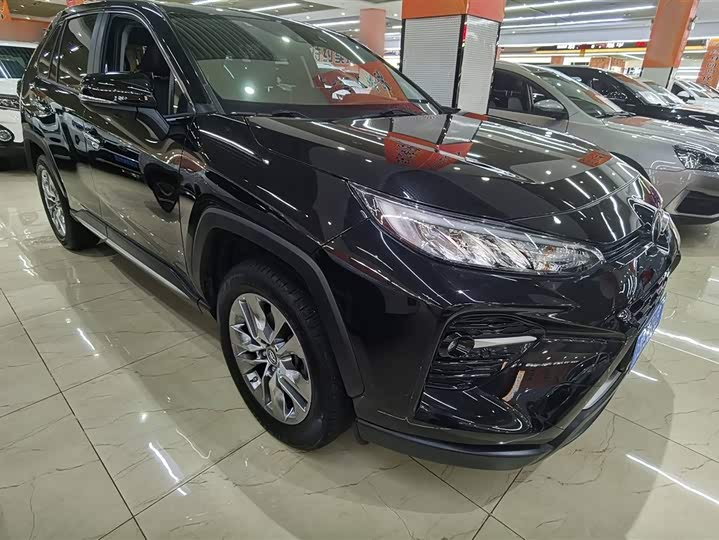 Фото 5 - Toyota Wildlander