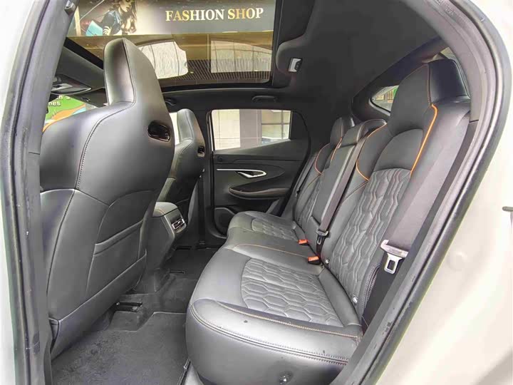 Фото 7 - Changan UNI-T