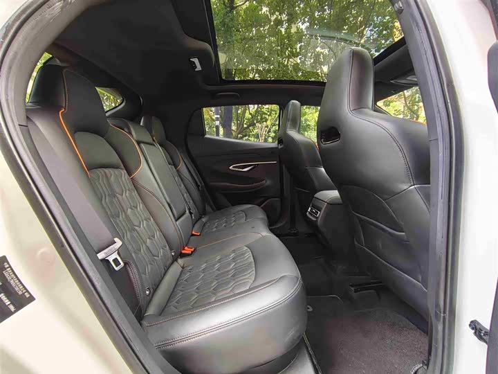 Фото 8 - Changan UNI-T